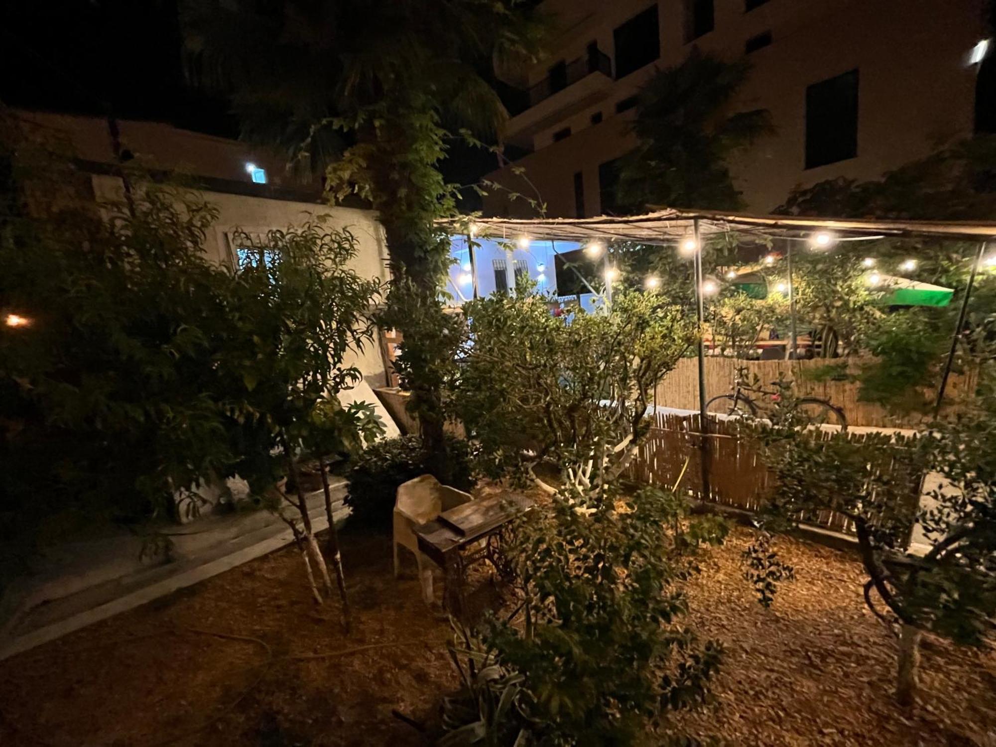 Adriatic Hostel Vlora 외부 사진